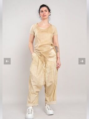 Wide Leg Drop-Crotch Pants in Light Beige